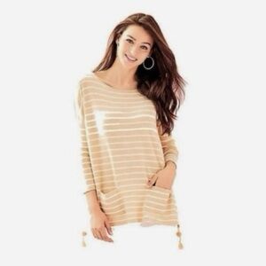 EUC Lilly Pulitzer Striped Tan and  white Women's Top with pockets